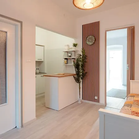 Zora Roiano Appartement *