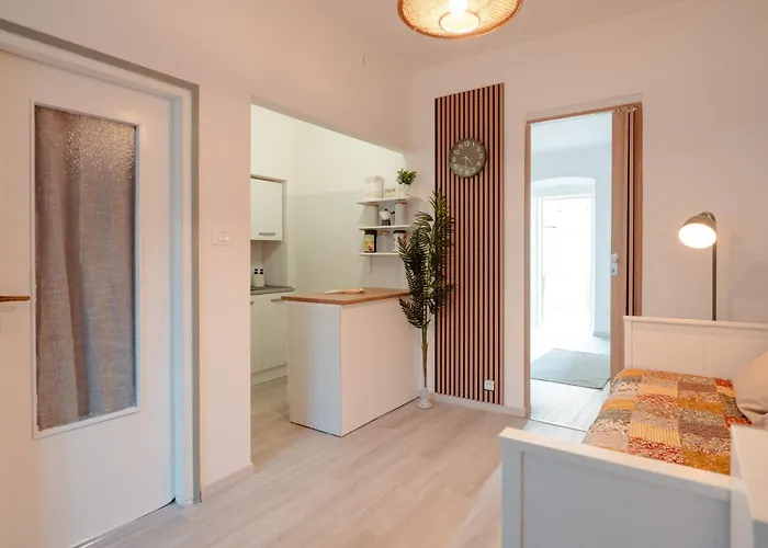 Zora Roiano Lägenhet *